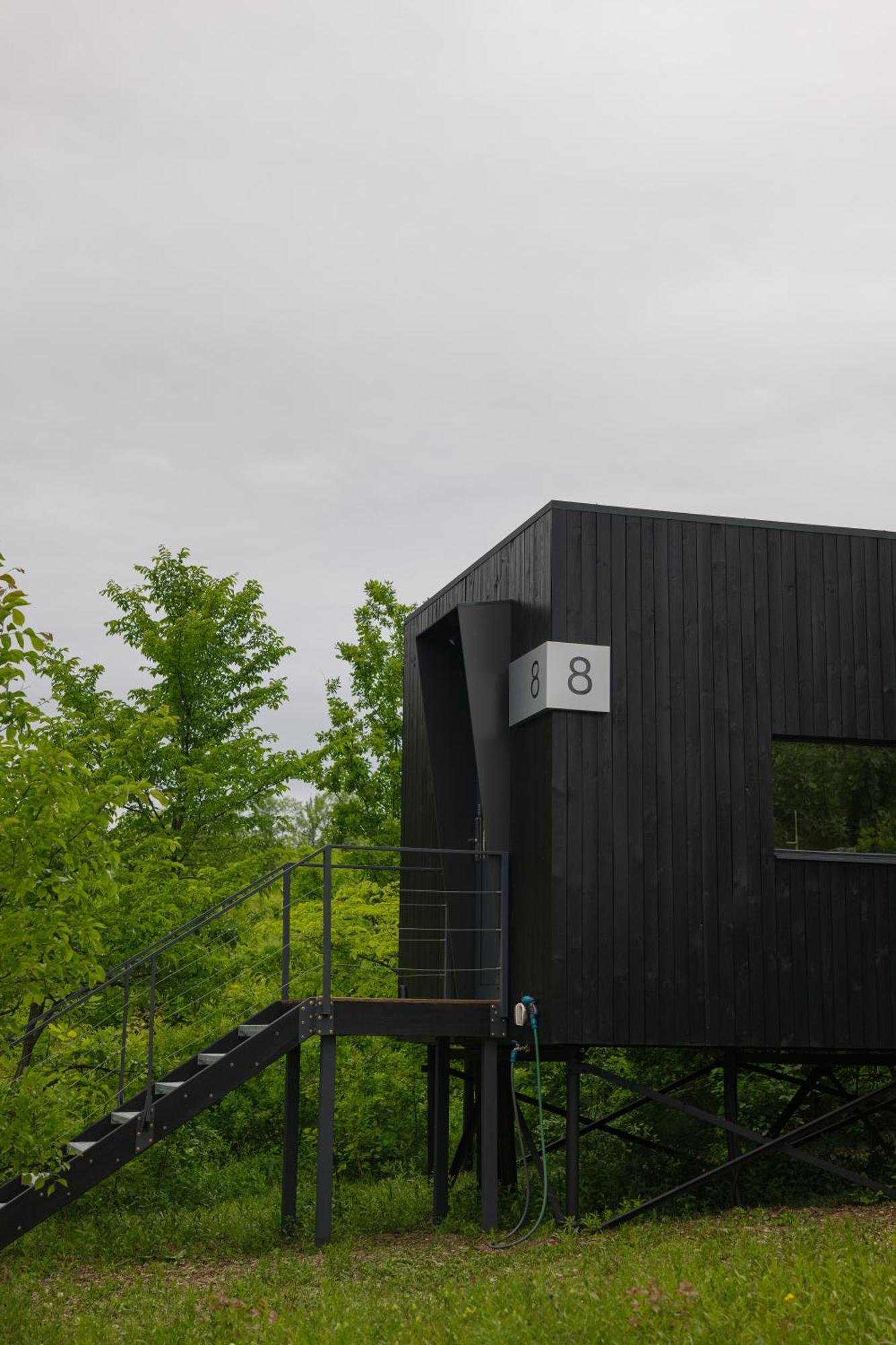 Holiday home Obriy Village Oposhnya
